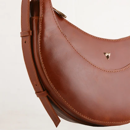 کیف دوشی زنانه چرم یلسان دلارا کد GN-078