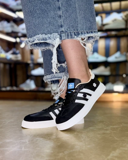 کتانی زنانه ونس سامبا بابونه