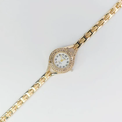 ساعت مچی زنانه مجلسی EHHE نگین‌دار با موتور کوارتز