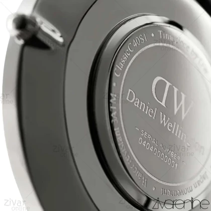 ساعت دنیل ولینگتون مردانه قاب سیلور صفحه مشکی بند چرم 104097