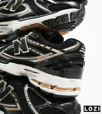 کفش کتانی مشکی طلایی Newbalance 1906R