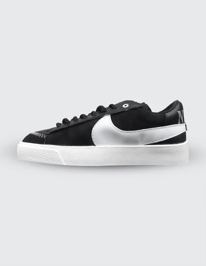 کفش روزانه مردانه نایکی Blazer Low Loud Mark M