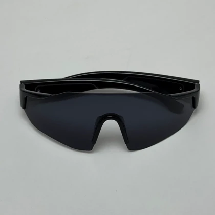 عینک آفتابی ماسکی فندی FENDI تمام مشکی