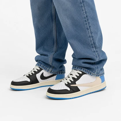 کفش کتانی مردانه مدل نایکی ترویس آبی کرم سفید Nike travis