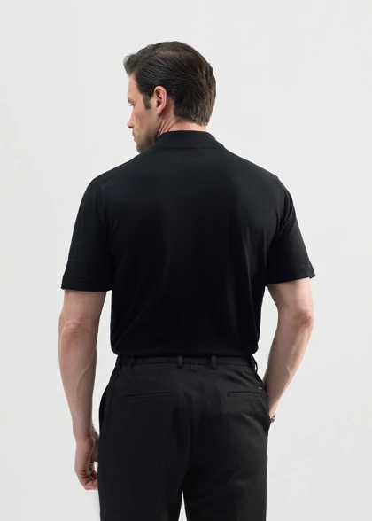 تیشرت Mock Neck