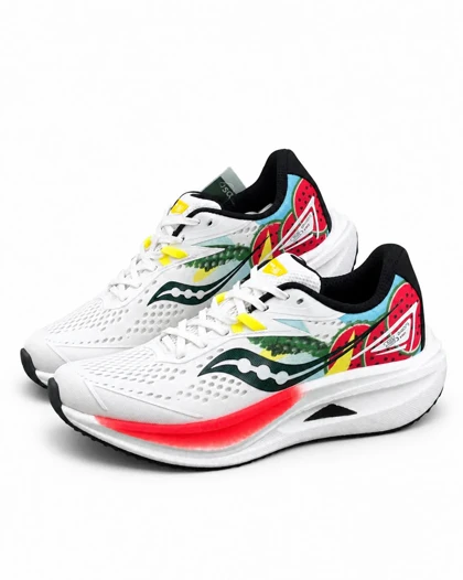 کفش کتانی مردانه مدل ساکنی زیره بست سفید saucony slay