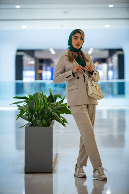 مانتو شلوار دو دکمه بزایاق