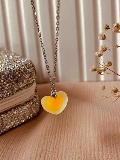 گردنبند قلب شبنما