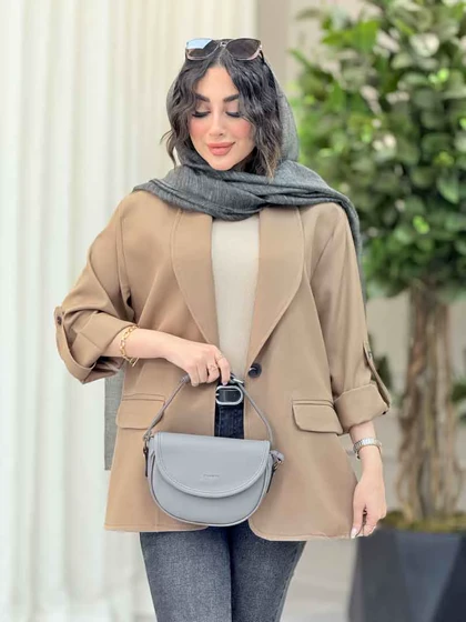 مانتو دو دکمه یسنا