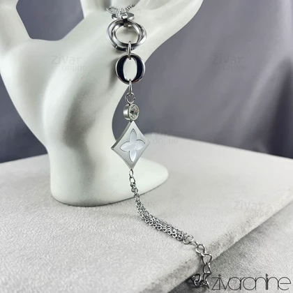 دستبند لویی ویتون زنانه نقره ای نگین صدفی 40108