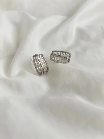 گوشواره طرح ورساچ