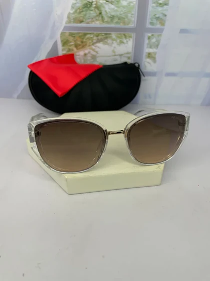 عینک آفتابی زنانه فندی 9555