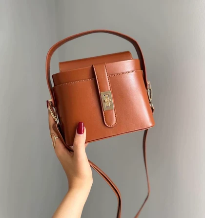 کیف صندوقی رهام