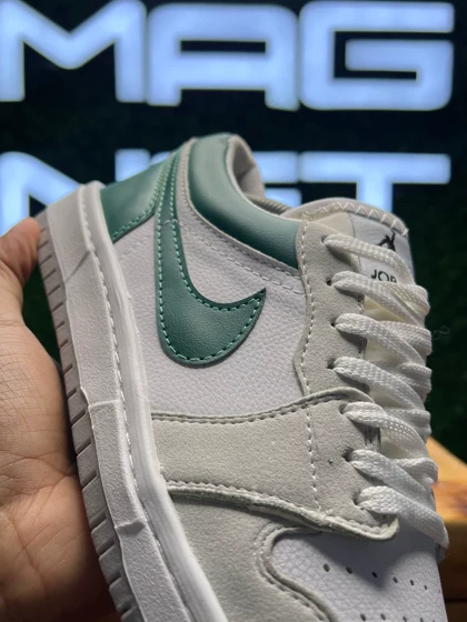 کتانی NIKE AIR JORDANسفید سبز