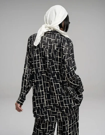 ساتن طرح خط ست دار