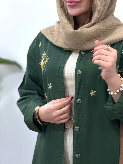 مانتو گلدوزی آیسو بابونه