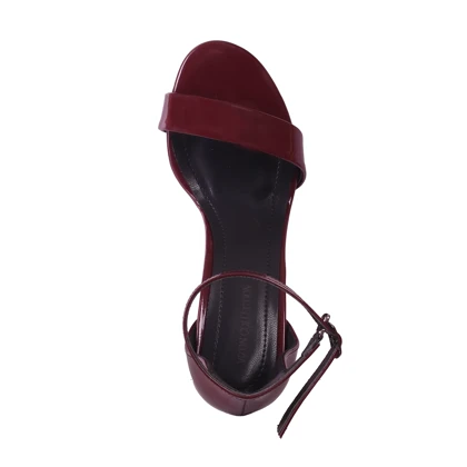 پاشنه‌بلند مدل لودشکا جلوباز زرشکی ورنی کد 1763