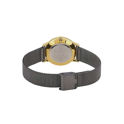 ساعت کیو اند کیو زنانه مشکی قاب طلایی بند حصیری QQ-4615-L