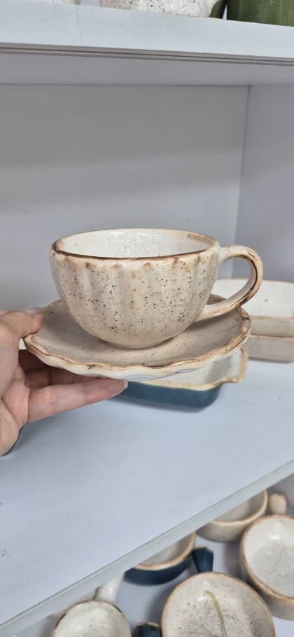 فنجان و نعلبکی سرامیک روستیک