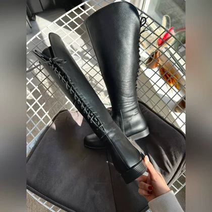 بوت بلند سما