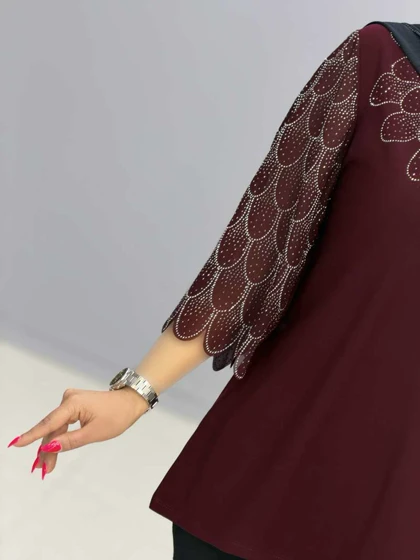بلوز یقه گرد کرپ طاووس کد 205624
