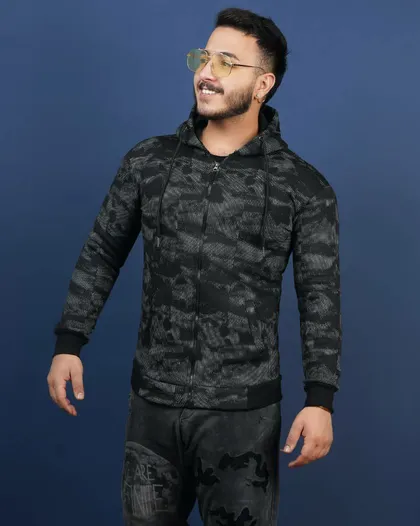 سویشرت طرح چریکی