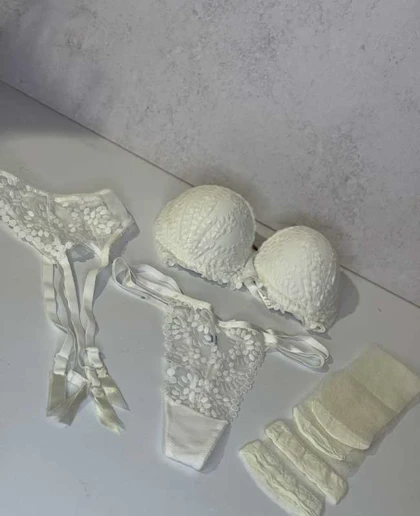 ست سه تیکه سوتین و شورت جک دار زنانه NBB کد 4846