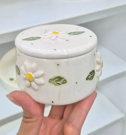 چای خوری دو نفره سرامیک گرد برجسته بابونه