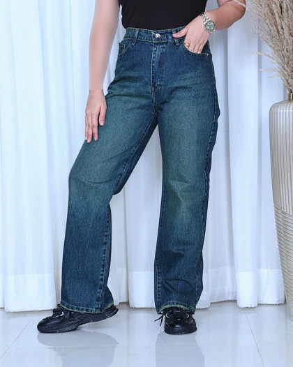 خرید شلوار جین نیم بگ زنانه آبی تیره کمر کش Dark Blue Semi Baggy Jeans کد 911700