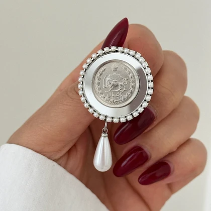 گوشواره مرواریدی سکه شاهی یک ریالی کد 828