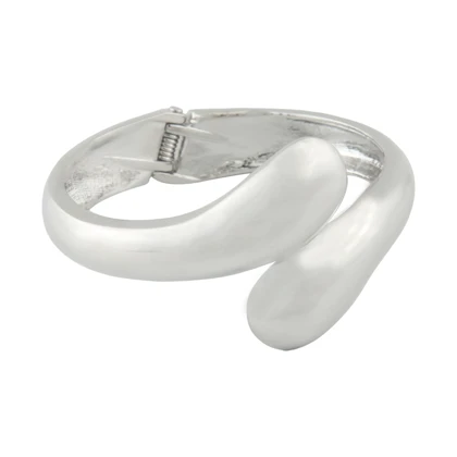 دستبند زنانه مدل آغوش