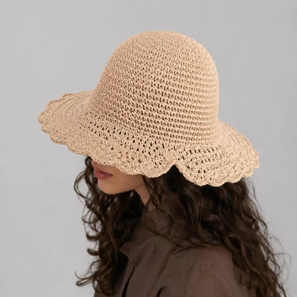 کلاه باکت چین‌دار عروسکی