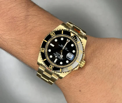 ساعت مچی رولکس سابمارینر سوئیسی طلایی صفحه مشکی Rolex Submariner