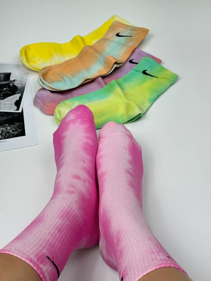 جوراب زنانه آبرنگ