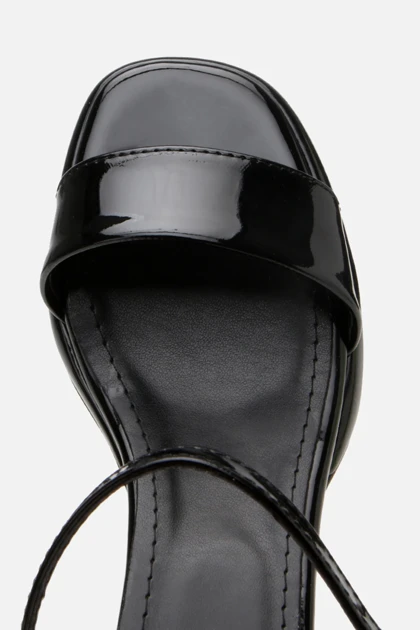 صندل زنانه yaya-by-hotic yaya-by-hotic