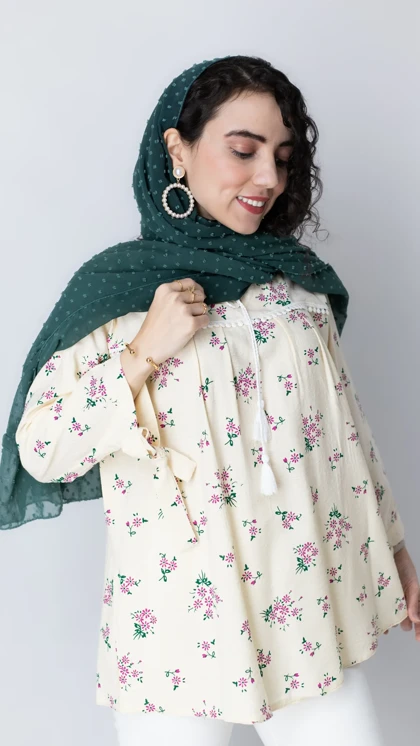 عروسکی گل گچی