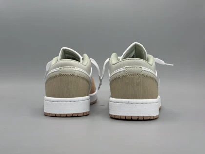 کتانی نایکی جردن1 لو میلان/Nike Air Joradan1 low Milan