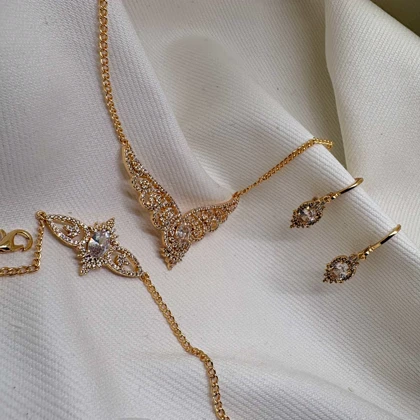 سرویس کامل برند شین مدل «خورشید توری» | آبکاری طلا 24 عیار با گارانتی 1 ساله