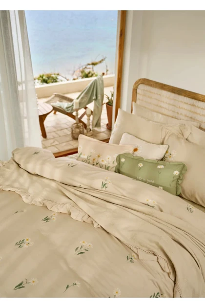 سرویس روتختی دو نفره Bella Maison مدل Daisy ساتن - بژ