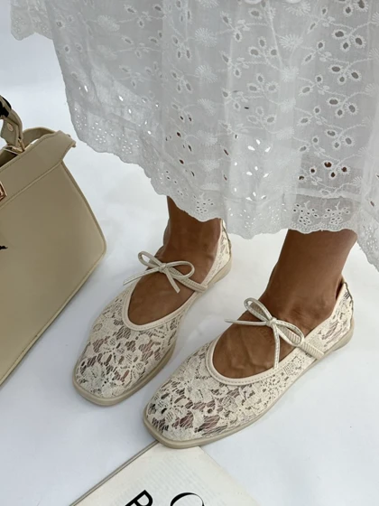 کالج لودشکا گیپوری 2444