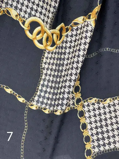 شال نخی طرح دار