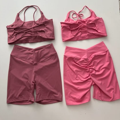 ست ورزشی زنانه فلامنت