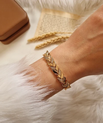 دستبند لوکس ژوپینگ D15