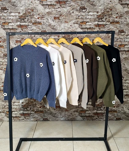 بلوز بافت گل‌دار مدل آلاله کد 40210