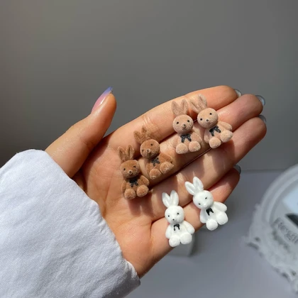 گوشواره عروسکی