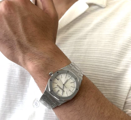 ساعت اودمار پیگه AP مردانه نقره ای صفحه سفید Audemars Piguet Royal Oak