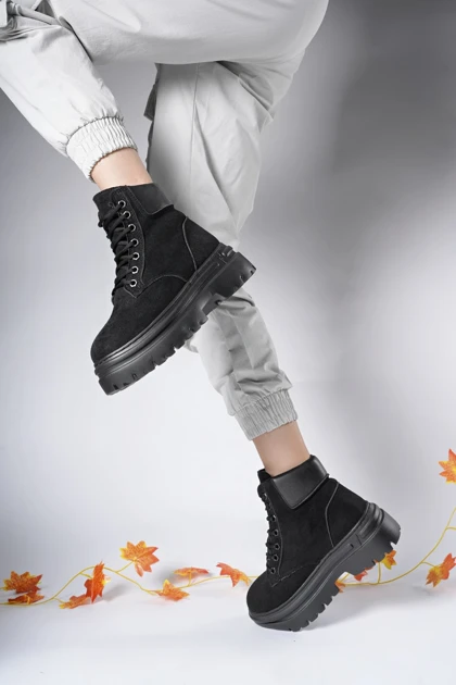 بوت و نیم بوت زنانه ریکان riccon