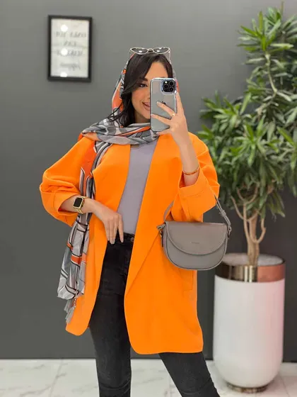 مانتو مازراتی کتی یقه آمریکایی