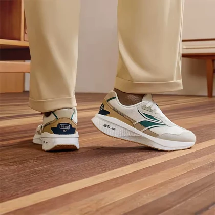 کفش پیاده روی مردانه 361 درجه مدل 672436703-7