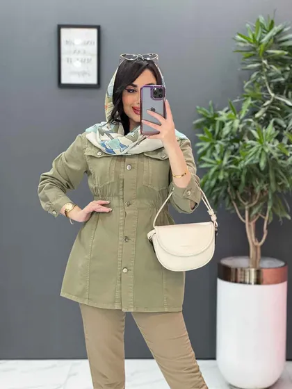 مانتو جین کمرکش چاک‌دار